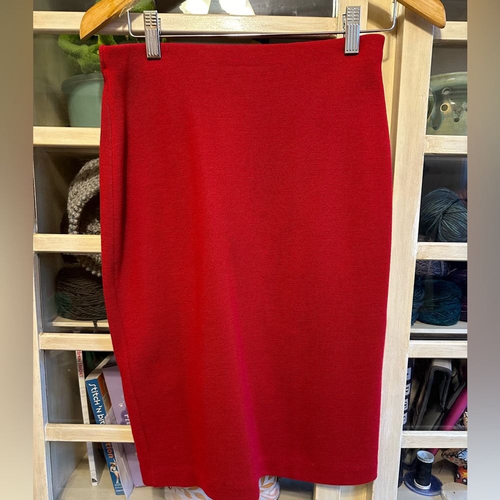 Vintage 90’s Ports Trademark Red Stretch Wool Mini Skirt size Small